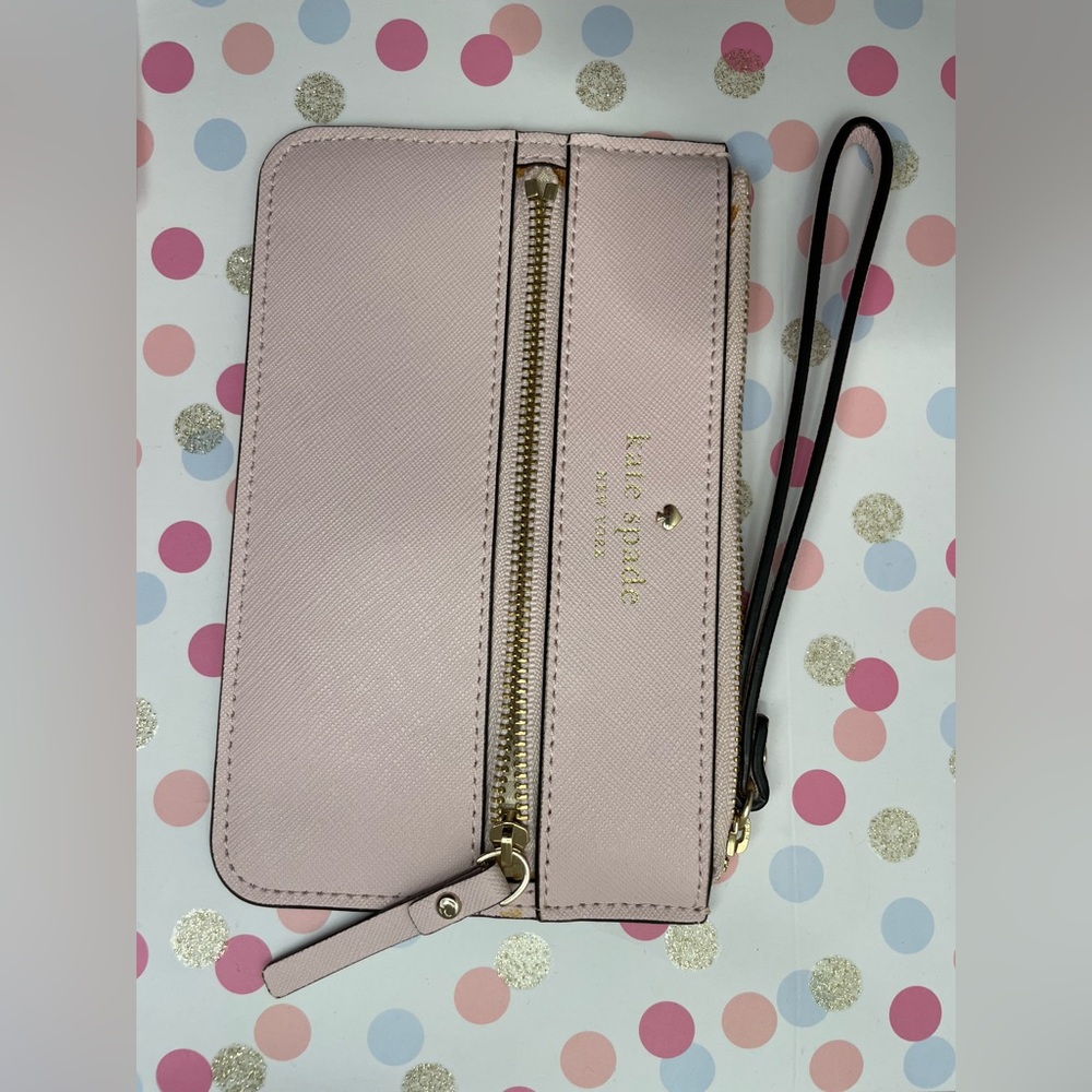 Kate Spade Wristlet Blush Pink